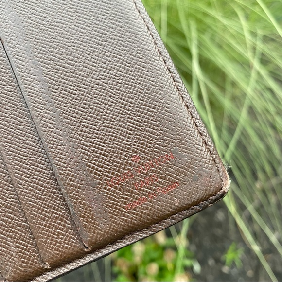 Louis Vuitton Brown Damier Bifold Wallet - Picture 4 of 11